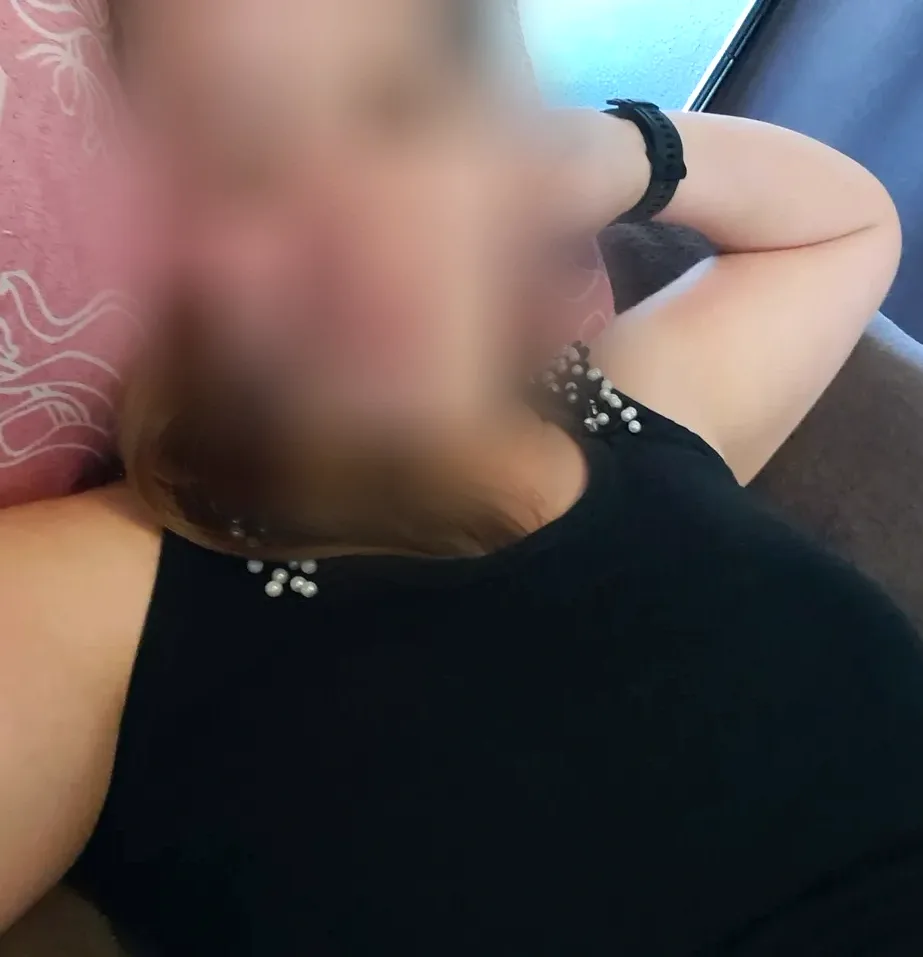 Kim, 37